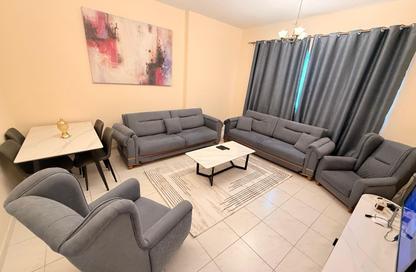 Apartment - 1 - 1 for rent in New Al Taawun Road - Al Taawun - Sharjah