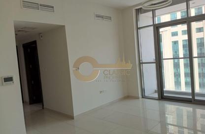 شقة - 2 - 3 للايجار في برج زيزي - البرشاء 1 - البرشاء - دبي شقة - 2 - 3 للايجار في برج زيزي - البرشاء 1 - البرشاء - دبي