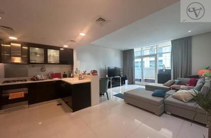 Apartment - 1 Bedroom - 2 Bathrooms for sale in Bay's Edge - Business Bay - Dubai