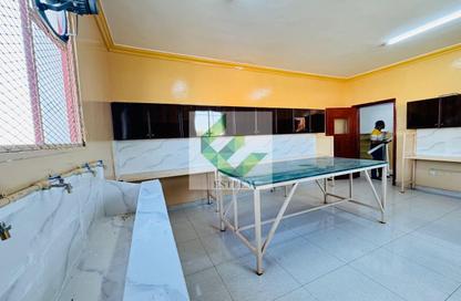 Labor Camp - Studio - 7+ for rent in M-33 - Mussafah Industrial Area - Mussafah - Abu Dhabi