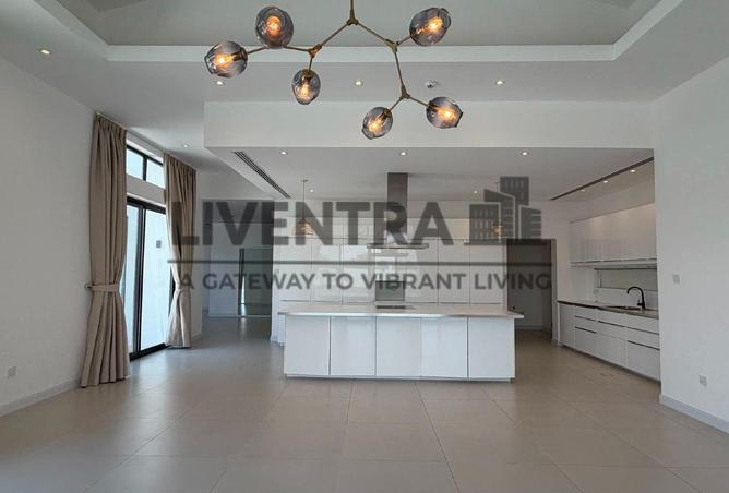 124281945 - Property Image 3