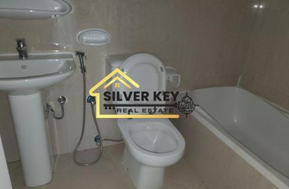Apartment - 1 - 1 for rent in Al Khan Lagoon - Al Khan - Sharjah