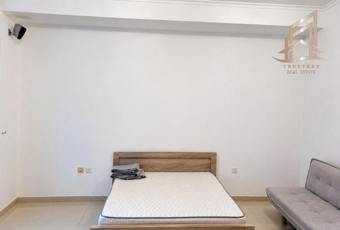 Flexible cheques | Spacious | Ready to Move photo 3