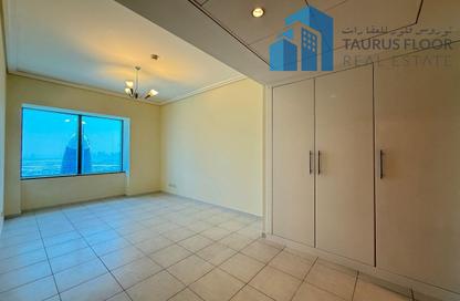 Apartment - 3 Bedrooms - 3 Bathrooms for rent in 21st Century Tower - Sheikh Zayed Road - Dubai