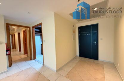 Apartment - 3 Bedrooms - 3 Bathrooms for rent in 21st Century Tower - Sheikh Zayed Road - Dubai