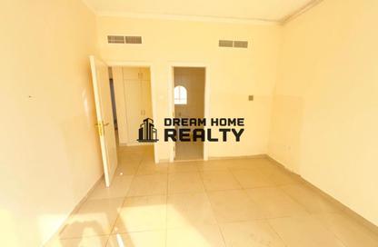Apartment - 1 Bedroom - 2 Bathrooms for rent in Al Khan - Sharjah Apartment - 1 Bedroom - 2 Bathrooms for rent in Al Khan - Sharjah