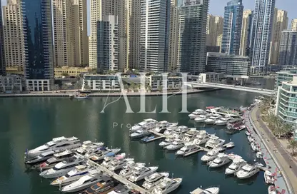 Apartment - 2 Bedrooms - 2 Bathrooms for sale in Vida Residences Dubai Marina - Dubai Marina - Dubai