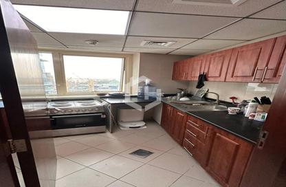 Apartment - 1 Bedroom - 2 Bathrooms for rent in Icon Tower 1 - JLT Cluster M - Jumeirah Lake Towers - Dubai