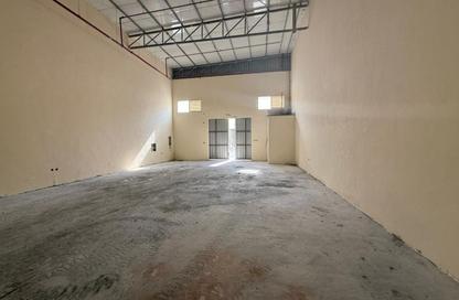 Warehouse - Studio - 1 Bathroom for rent in Umm Al Thuoob - Umm Al Quwain