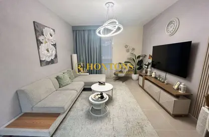 Apartment - 1 Bedroom - 2 Bathrooms for rent in May Residence 5 - May Residence - District 10 - Jumeirah Village Circle - Dubai