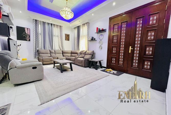 136574833 - Property Image 2