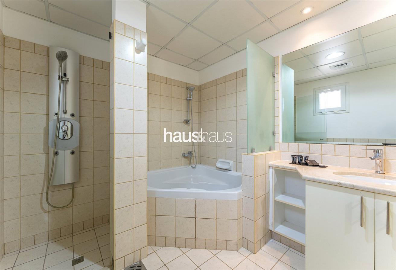 Fully Furnished | Upgraded Kitchen | Lake View photo 23