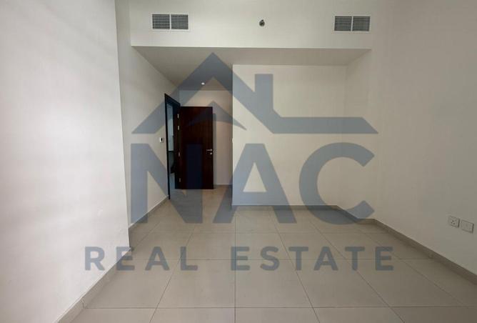 54391678 - Property Image 2