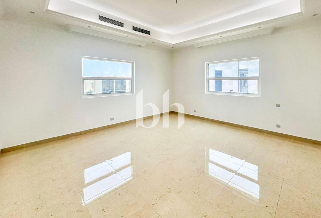 5BR Villa | Maids Room | Unfurnished photo 15