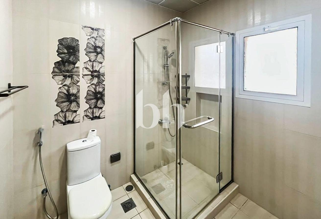 5BR Villa | Maids Room | Unfurnished photo 24