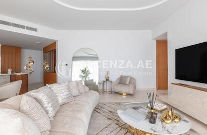 Apartment - 2 Bedrooms - 3 Bathrooms for rent in Ellington Beach House - The Crescent - Palm Jumeirah - Dubai