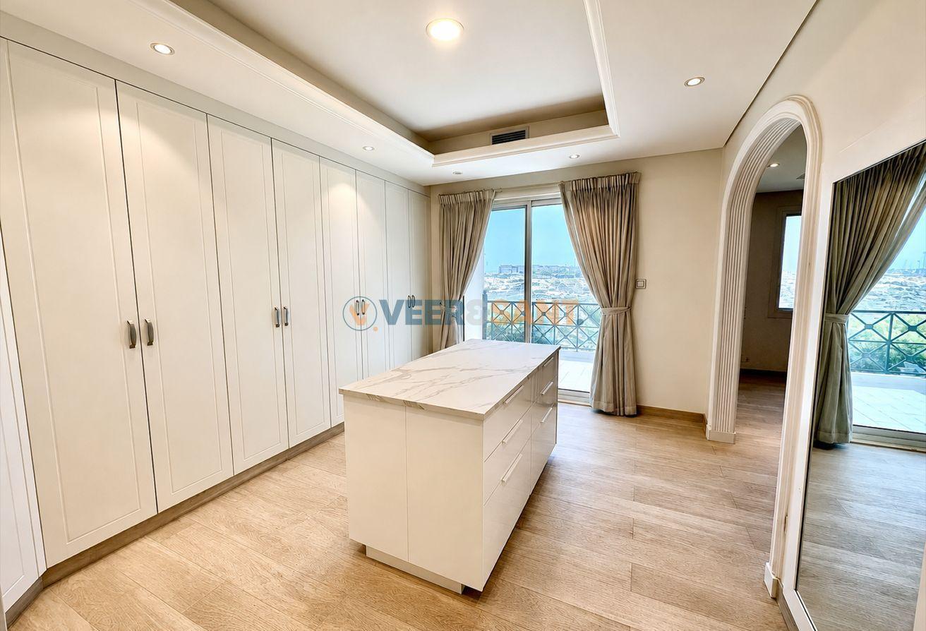 Spacious Villa | Huge Plot | Gated Community photo 7