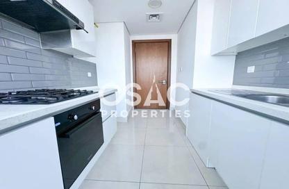 شقة - 2 غرف نوم - 3 حمامات للايجار في ويفز تاور - الخليج التجاري - دبي