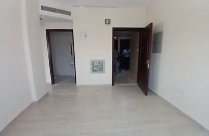 Whole Building for rent in Fire Station Road - Muwaileh - Sharjah