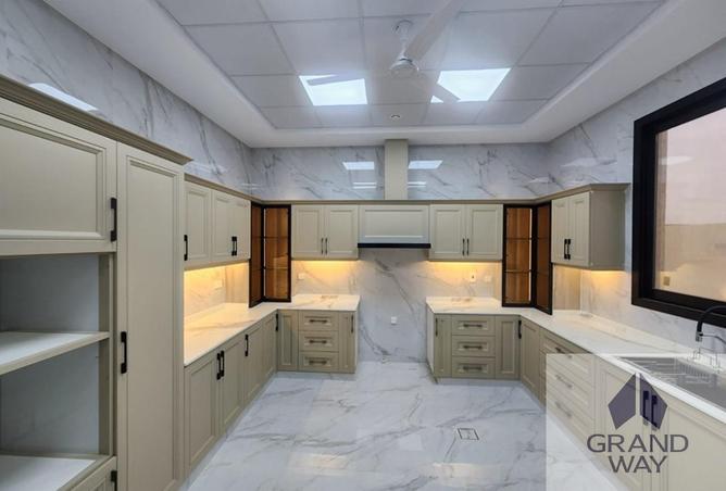 54005271 - Property Image 2