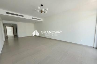 Apartment - 2 - 3 for rent in Grand Creek Residence - Riggat Al Buteen - Deira - Dubai