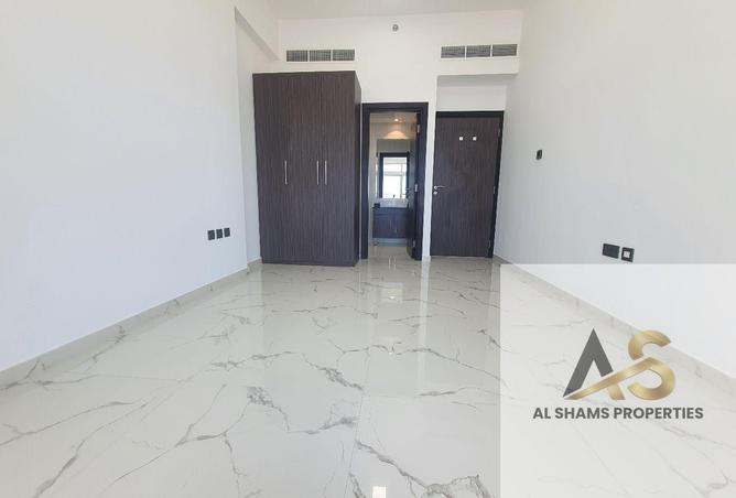 76962195 - صورة العقار 3