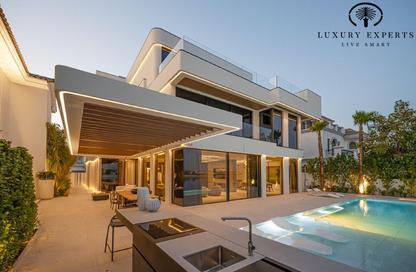 Villa - 6 Bedrooms - 6 Bathrooms for sale in Garden Homes Frond D - Garden Homes - Palm Jumeirah - Dubai