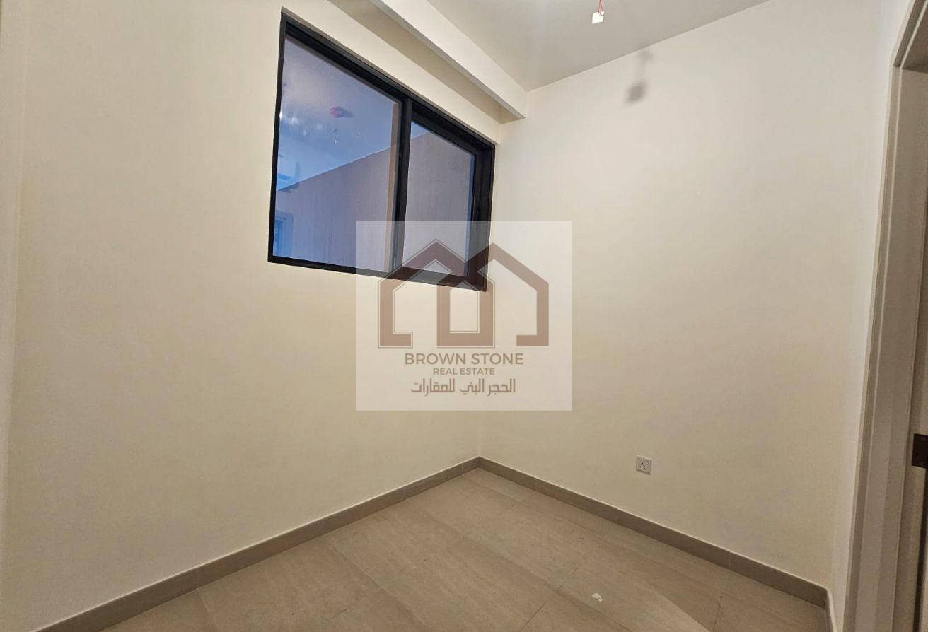Brand New | 4 BHK+Maid | Single Row | Prime Area photo 10