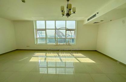 Apartment - 3 - 3 for rent in Al Khan Corniche - Al Khan - Sharjah
