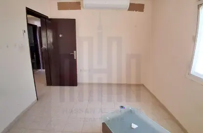 شقة - غرفة نوم - 1 حمام للايجار في طريق فاير ستاشن - مويلح - الشارقة