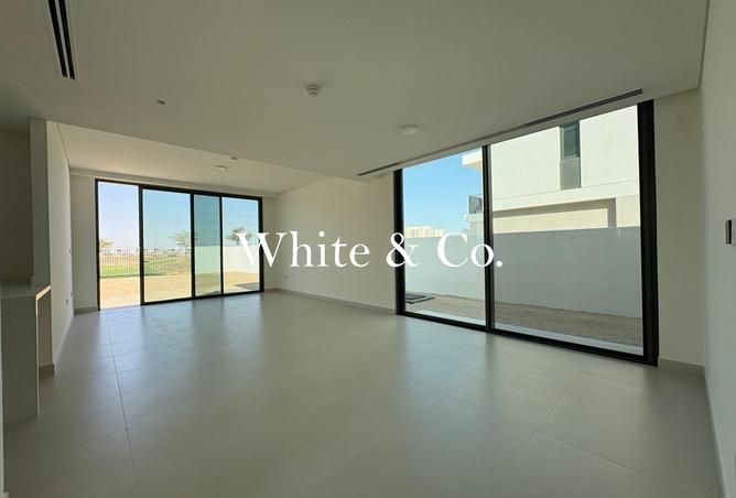 56149011 - Property Image 3