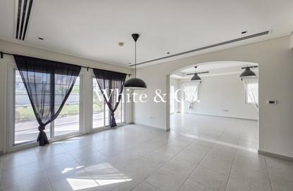 Villa - 2 - 3 for rent in Block Q - District 16 - Jumeirah Village Circle - Dubai Villa - 2 - 3 for rent in Block Q - District 16 - Jumeirah Village Circle - Dubai