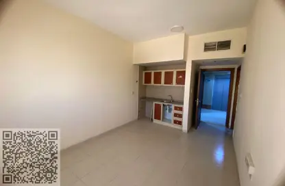 شقة - 1 حمام للايجار في برج النعيمية 1 - أبراج النعيمية - النعيمية - عجمان