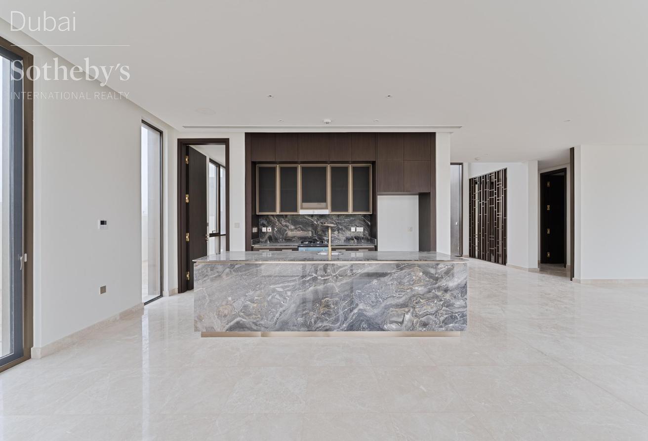 Contemporary Corner Villa in Dubai Hills photo 3