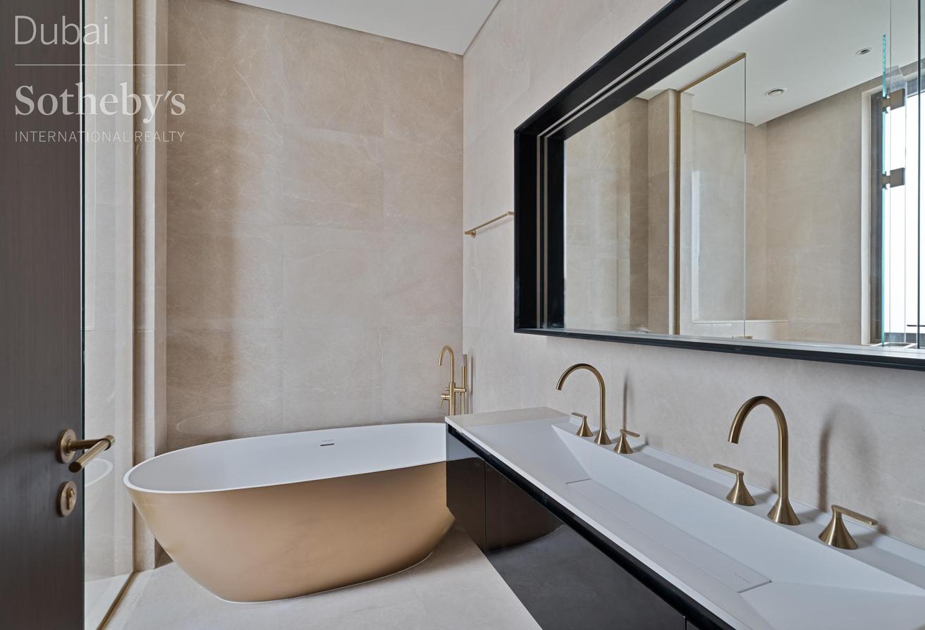 Contemporary Corner Villa in Dubai Hills photo 10