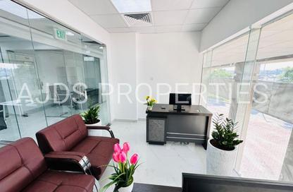 Office Space - Studio - 1 Bathroom for rent in Reem Residency - Al Karama - Dubai