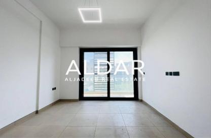 شقة - غرفة نوم - 2 حمامات للايجار في برج ريجيل - الضاحية 10 - قرية جميرا الدائرية - دبي