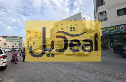 Villa - Studio - 7+ Bathrooms for sale in Al Rumaila - Ajman