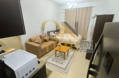 Apartment - Studio - 1 Bathroom for rent in Jasmine Towers - Garden City - Ajman