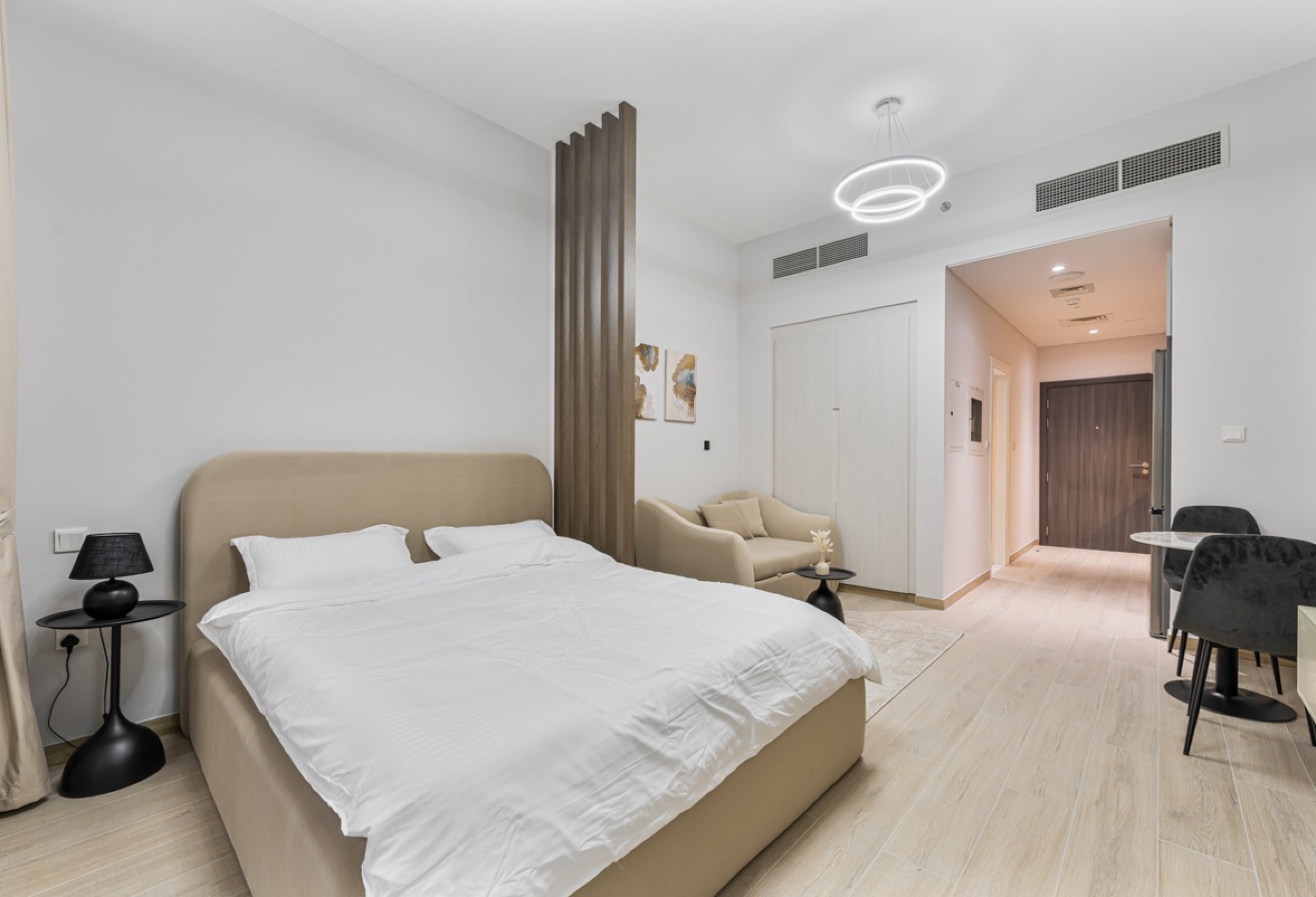 Upgraded Studio | Flexible Cheque Option | Vacant — image 5