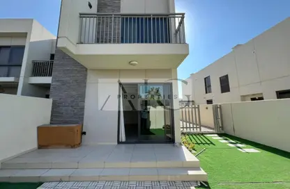Townhouse - 3 Bedrooms - 4 Bathrooms for rent in Claret - Damac Hills 2 - Dubai