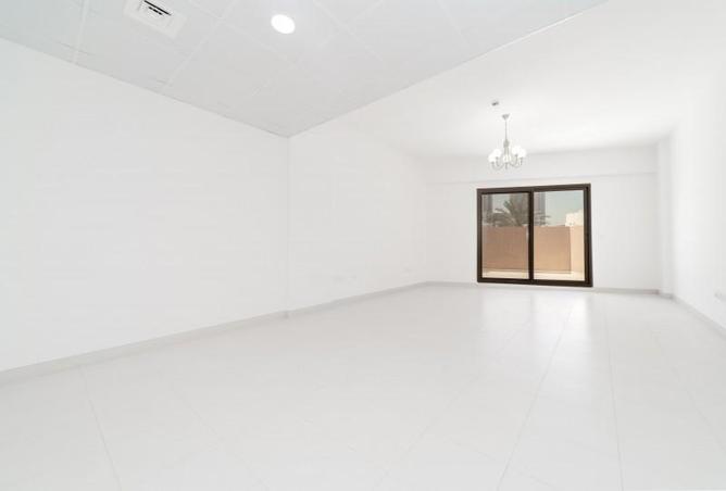 104670564 - Property Image 2