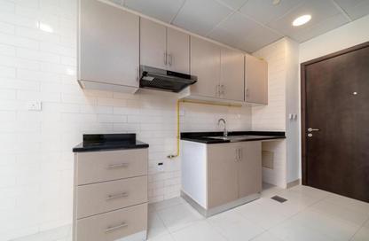 Apartment - Studio - 1 Bathroom for rent in Rigga Road - Al Rigga - Deira - Dubai