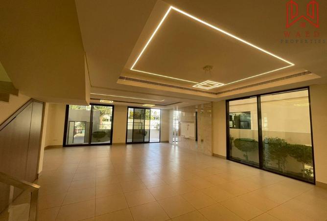 72306365 - Property Image 3