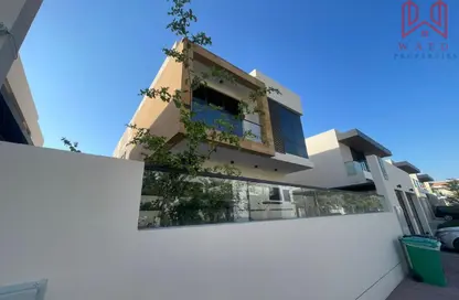 Villa - 5 Bedrooms - 5 Bathrooms for rent in Umm Suqeim 1 Villas - Umm Suqeim 1 - Umm Suqeim - Dubai