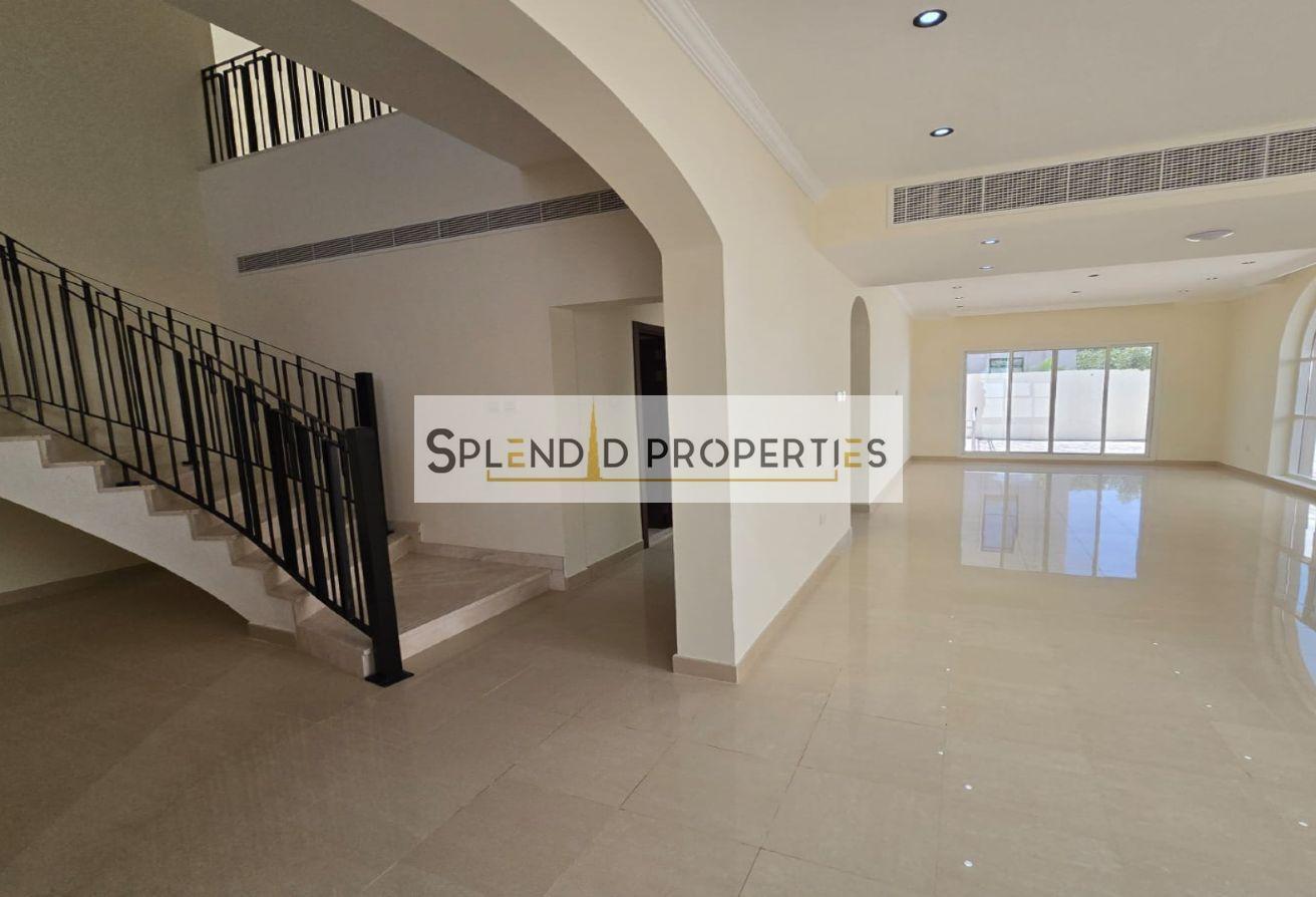 Independent Brand New Modern 4BR Villa|With Pool photo 7