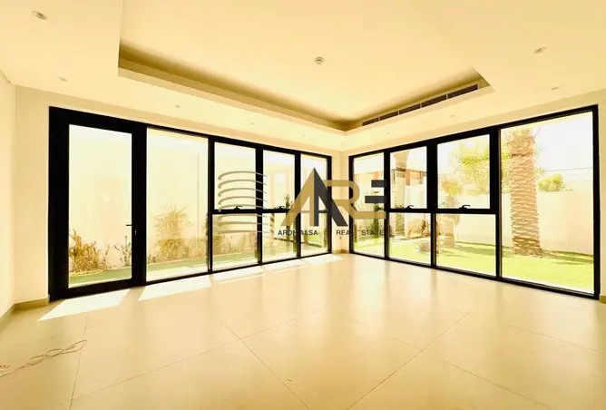 151943507 - Property Image 2