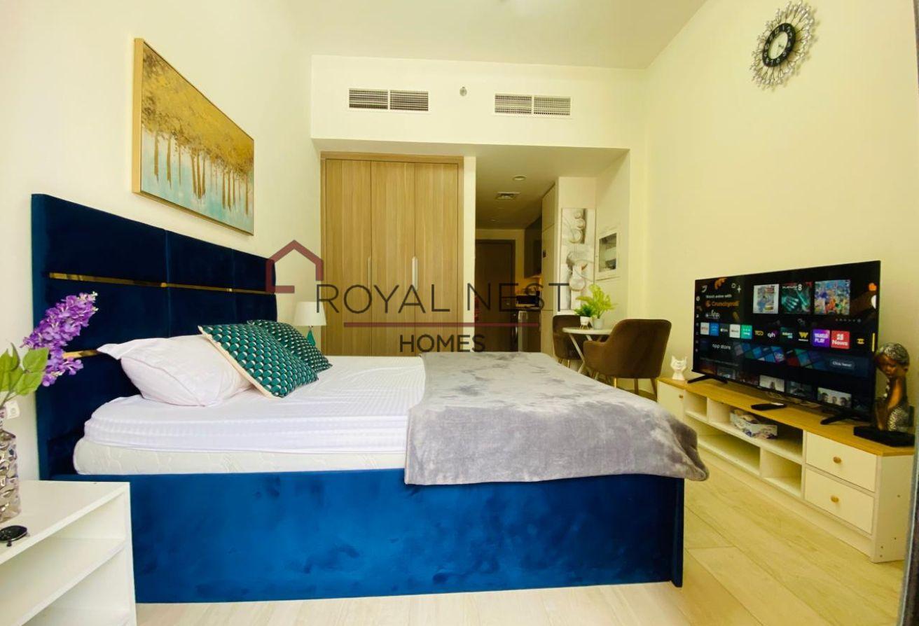 Furnished Studio | 4 CHQ's | Multiple Options photo 9