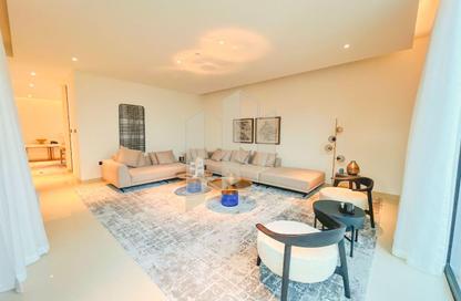 Villa - 4 - 6 for sale in Saadiyat Lagoons - Saadiyat Island - Abu Dhabi