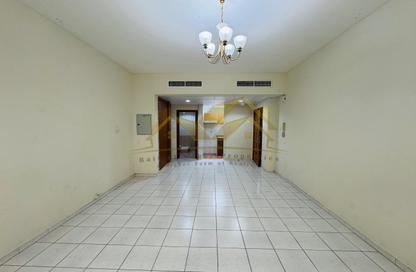 Apartment - Studio - 1 for rent in Al Hamriya - Bur Dubai - Dubai